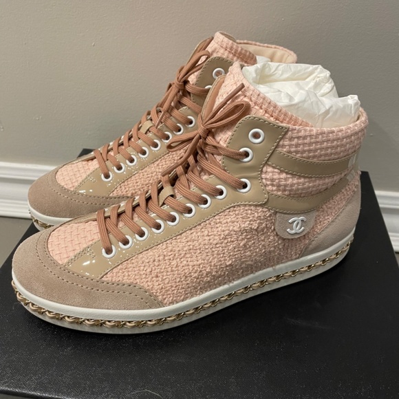 SoLD Chanel 2020 Cruise High Top Sneakers - Picture 2 of 5